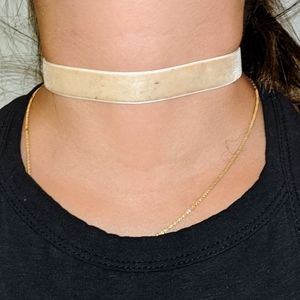 Choker (my neck 🤦)